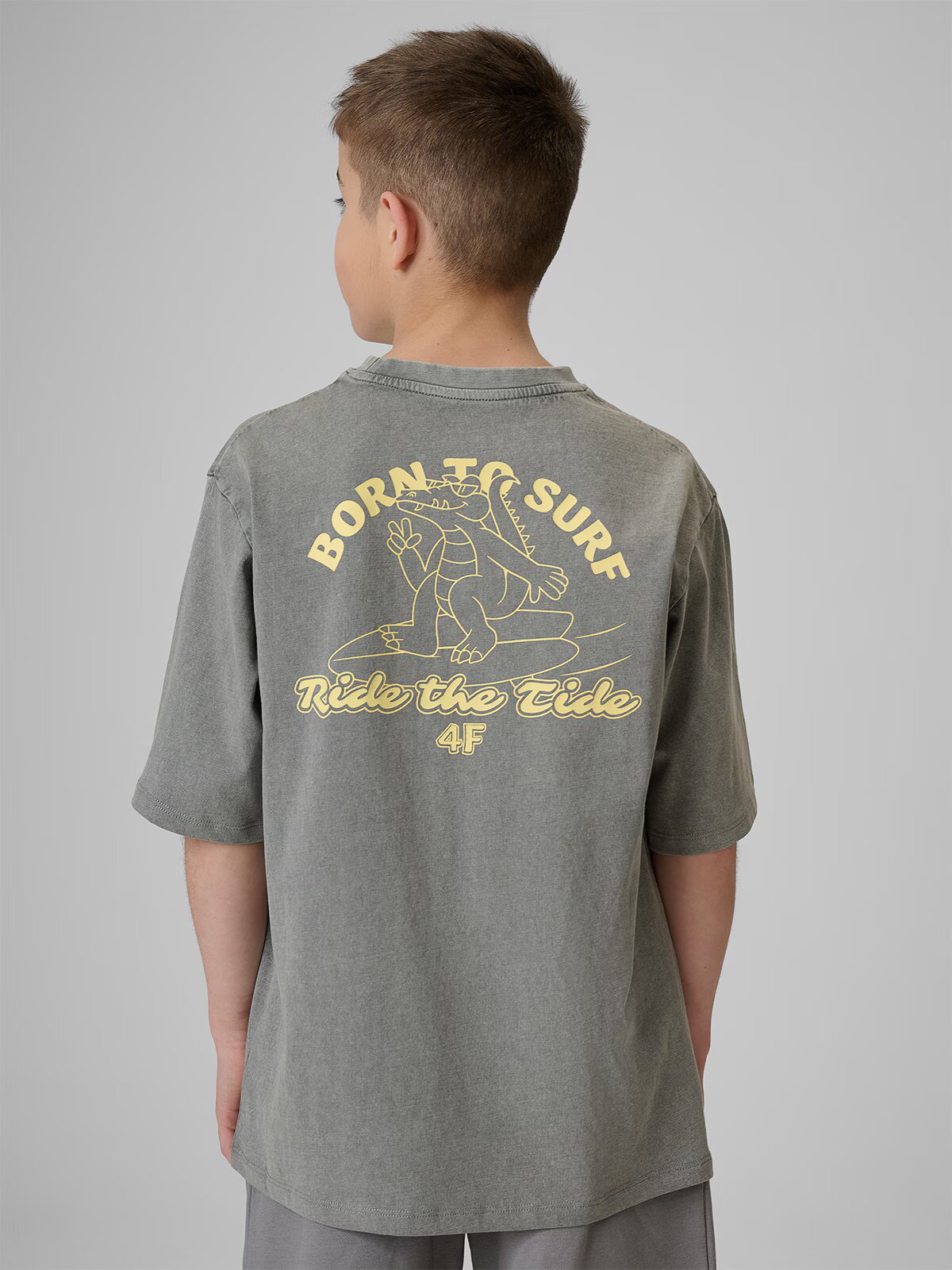 4F Tricou loose cu imprimeu pentru băieți - 122/128 (6-8 ani)
