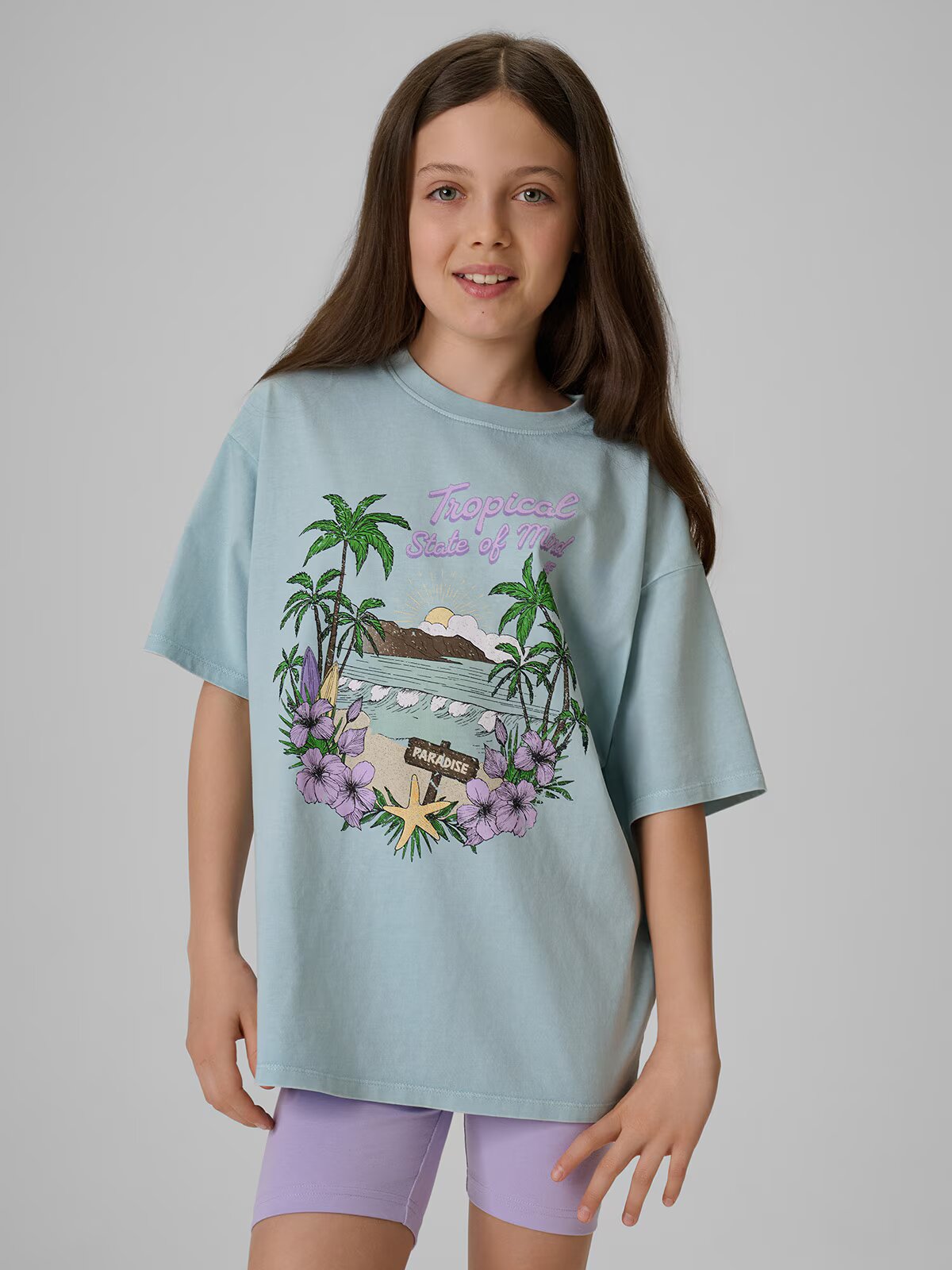 4F Tricou loose cu imprimeu pentru fete - 122/128 (6-8 ani)