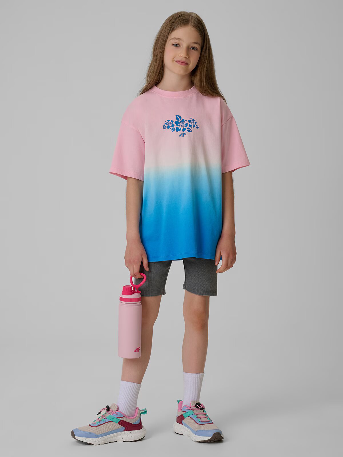 4F Tricou loose cu imprimeu pentru fete - 134/140 (8-10 ani)