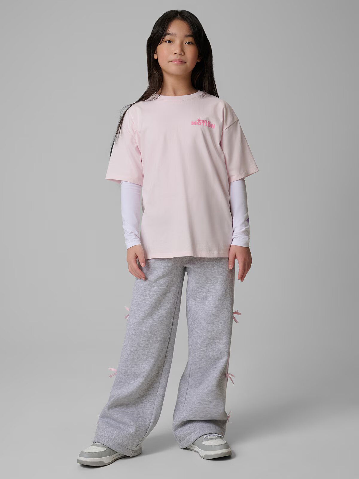 4F Tricou loose cu imprimeu pentru fete - 146/152 (10-12 ani)