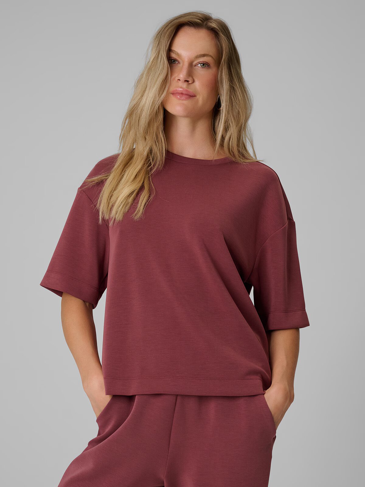 4F Tricou loose cu modal pentru femei - burgundy M