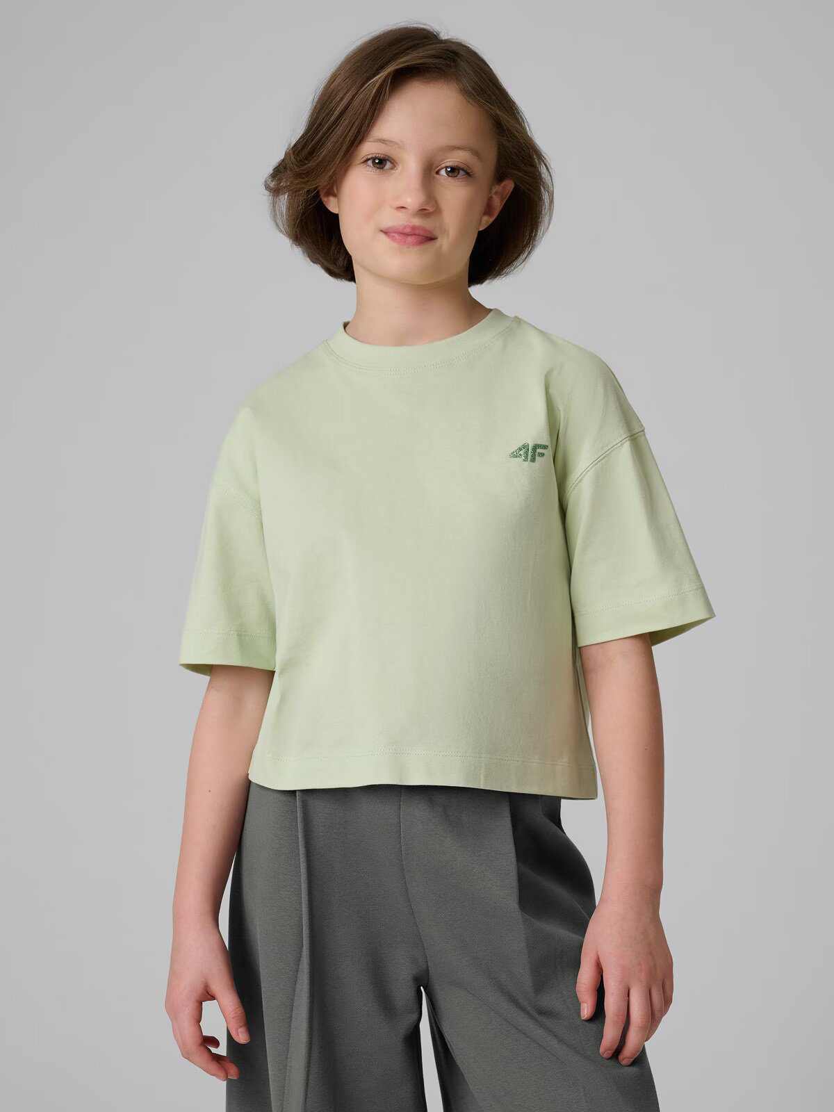 4F Tricou loose simplu pentru fete - verde 122/128 (6-8 ani)