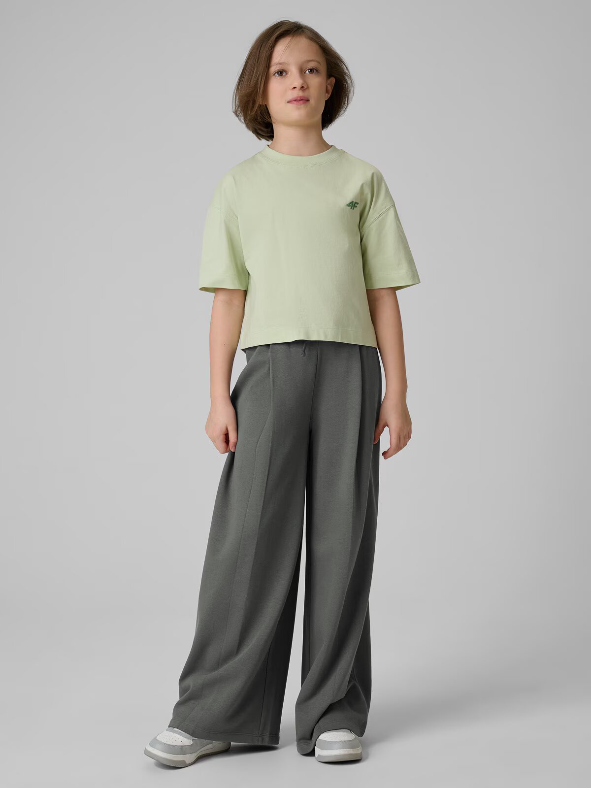 4F Tricou loose simplu pentru fete - verde 122/128 (6-8 ani)