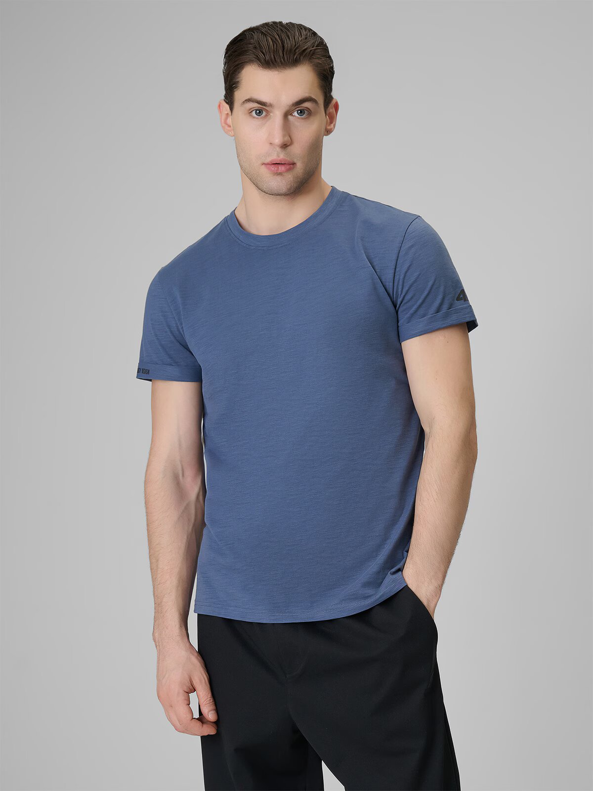 4F Tricou regular simplu bărbați - S