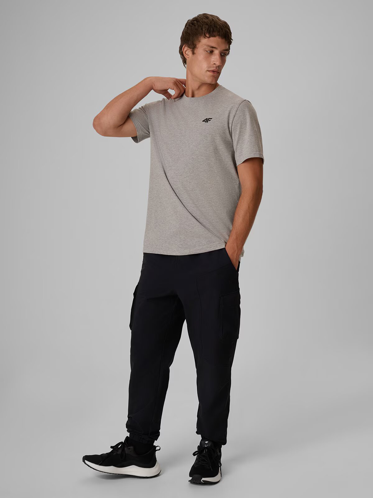 4F Tricou regular simplu bărbați - M