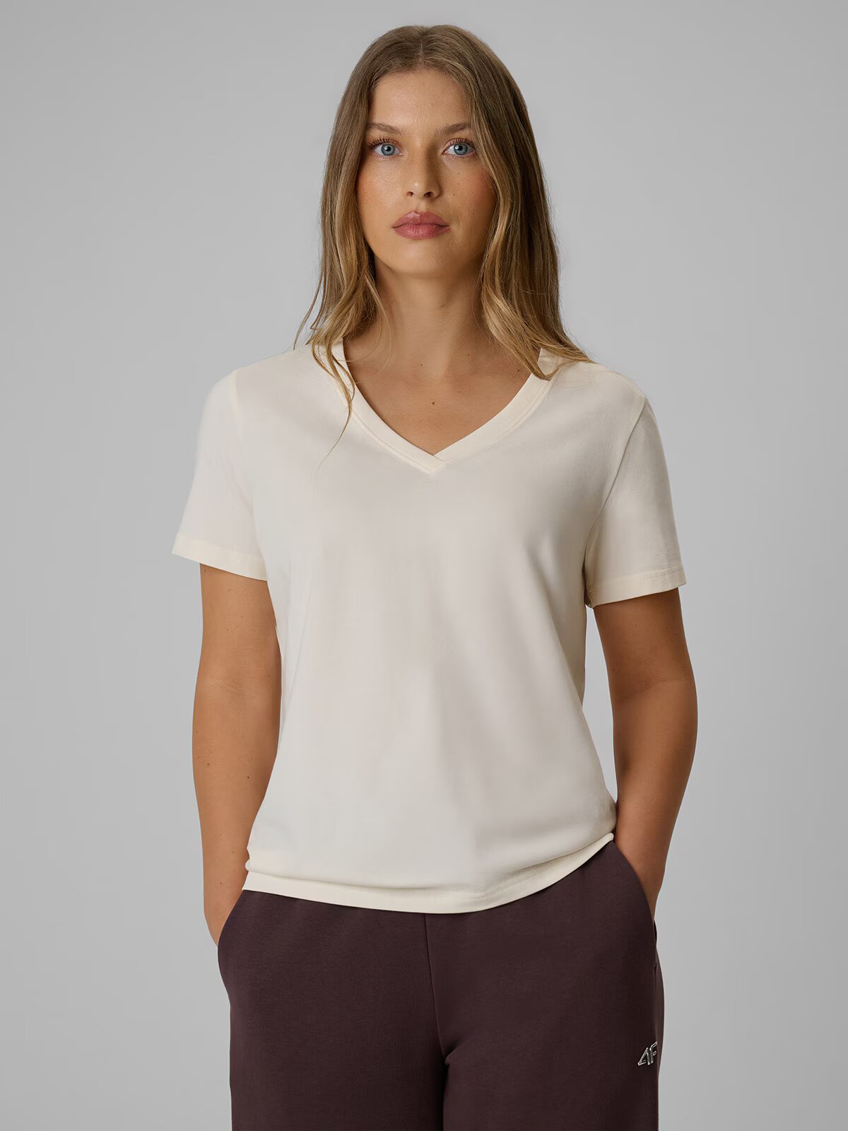 4F Tricou regular simplu pentru femei - crem XS