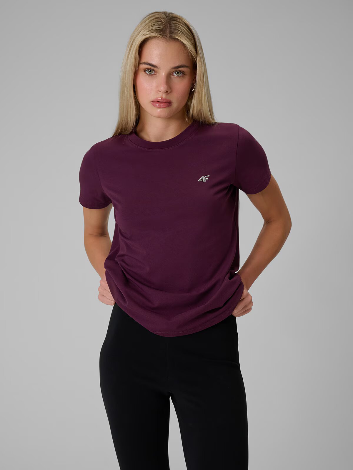4F Tricou regular simplu pentru femei - XS