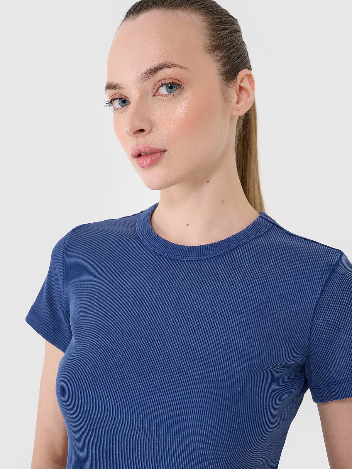 4F Tricou slim din tricot striat pentru femei - XS