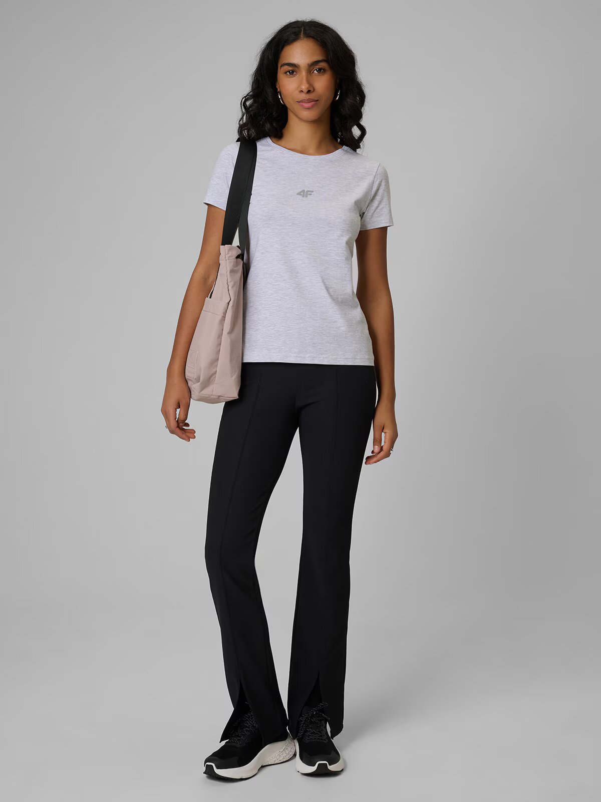 4F Tricou slim simplu damă - XS