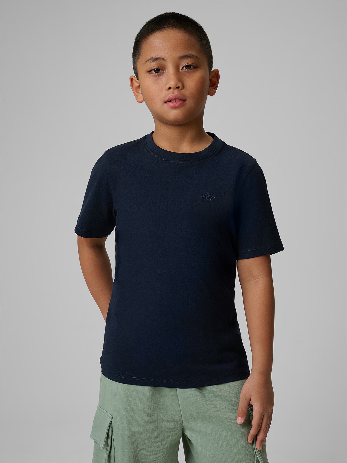 4F Tricou unicolor pentru băieți - 140