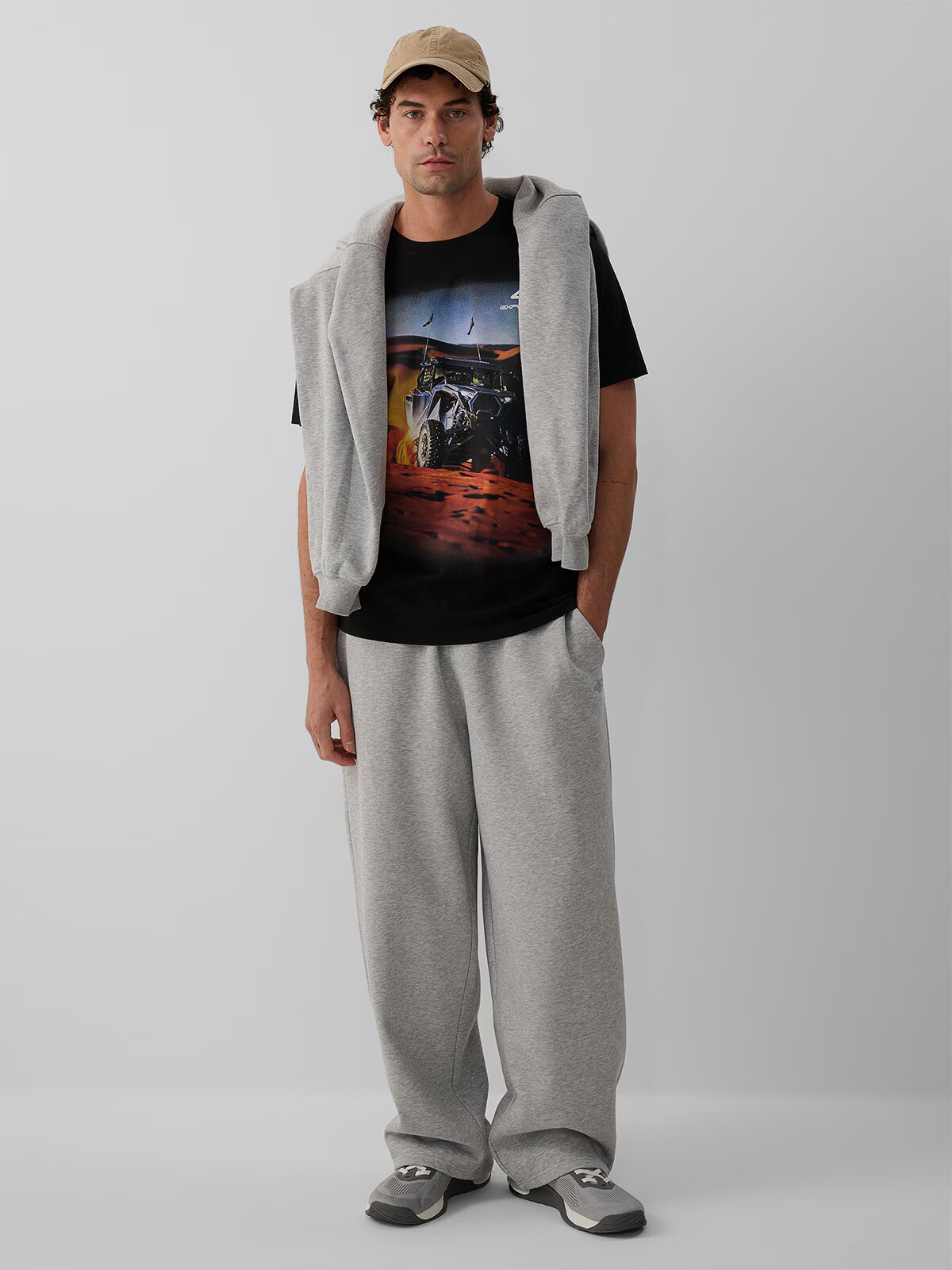 4F TRICOU M