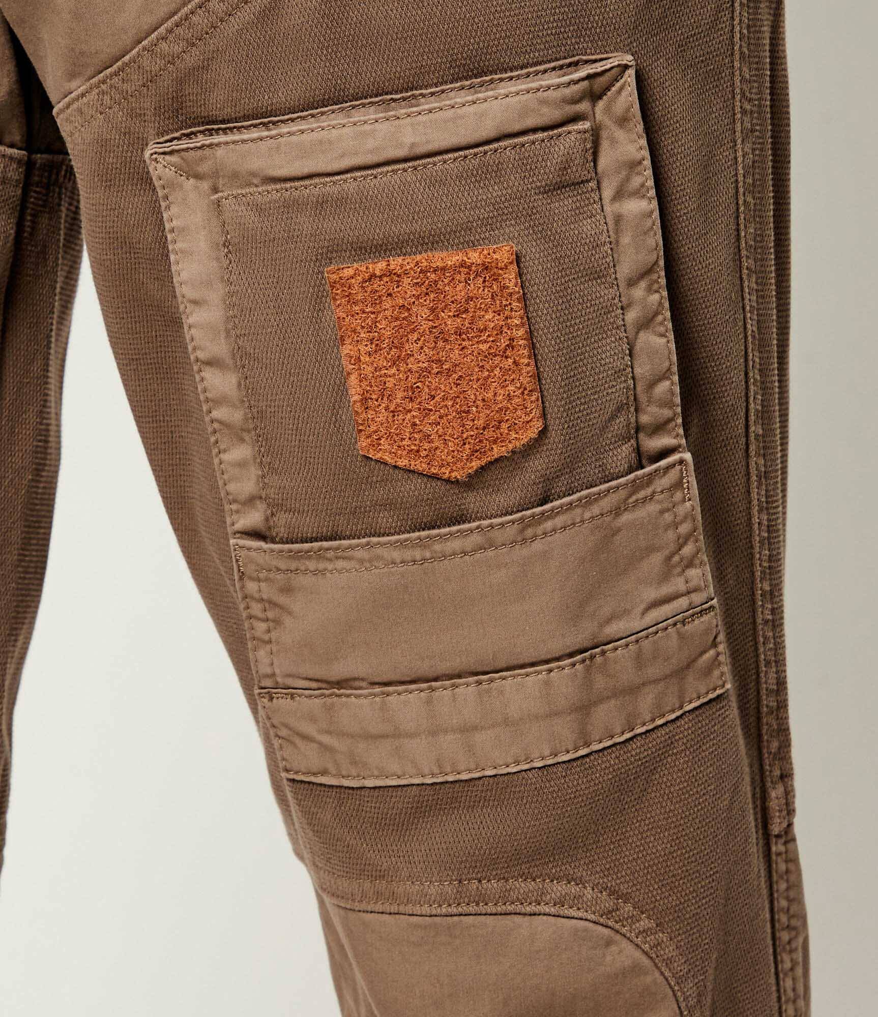 Aeronautica Militare Pantaloni cargo ANTI-G | regular fit