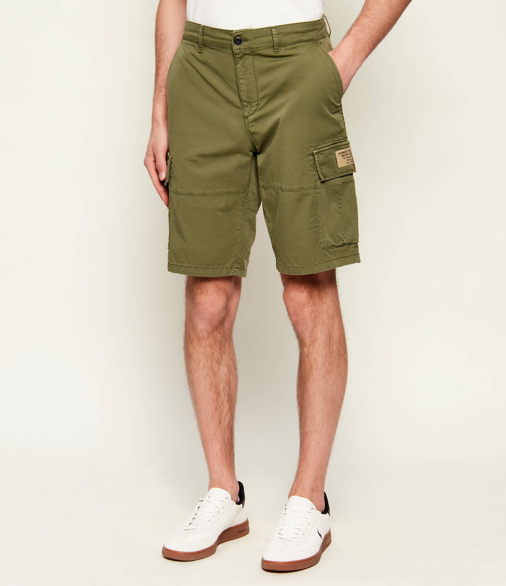 Aeronautica Militare Pantaloni scurți | regular fit