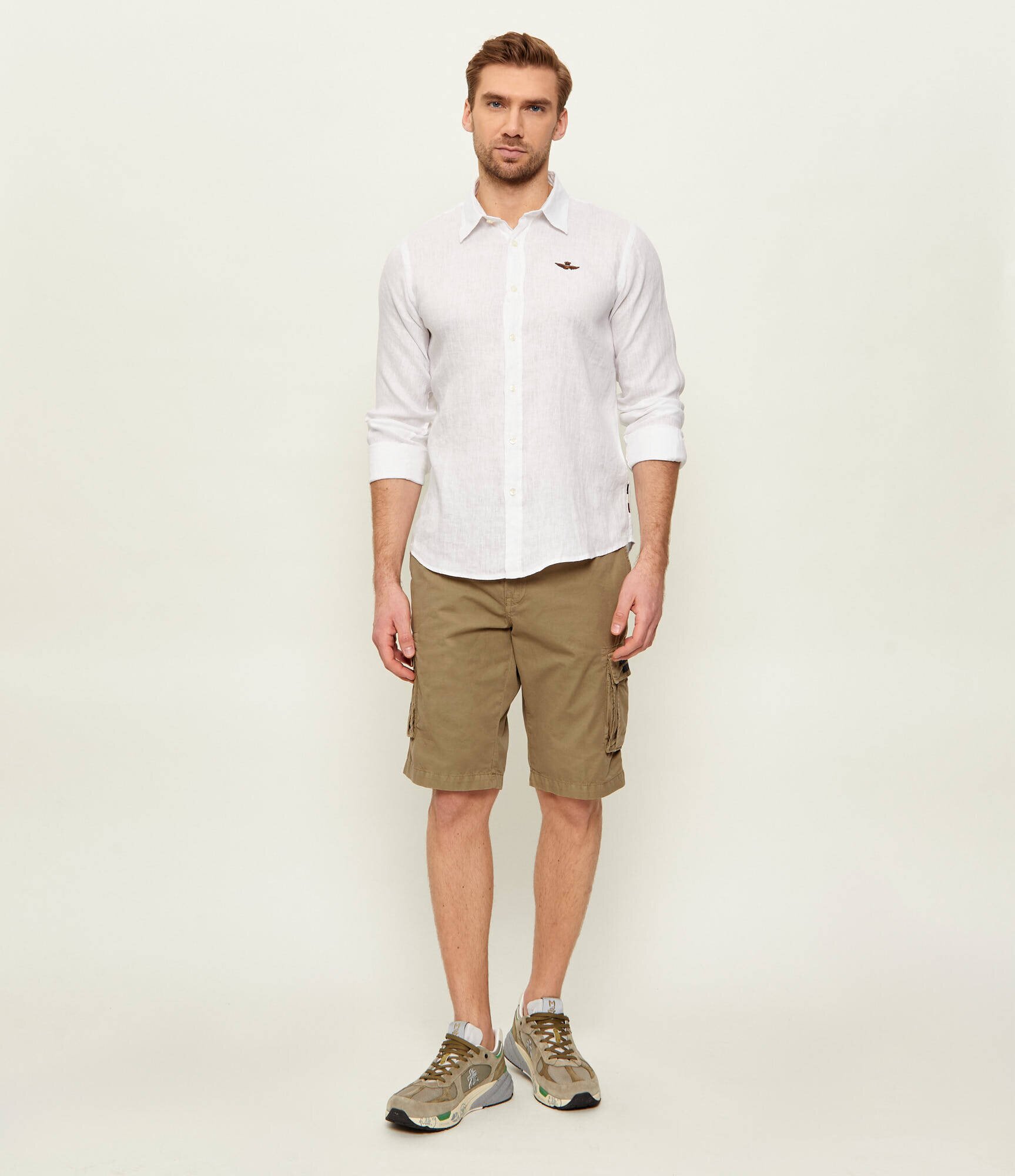 Aeronautica Militare Pantaloni scurți | regular fit