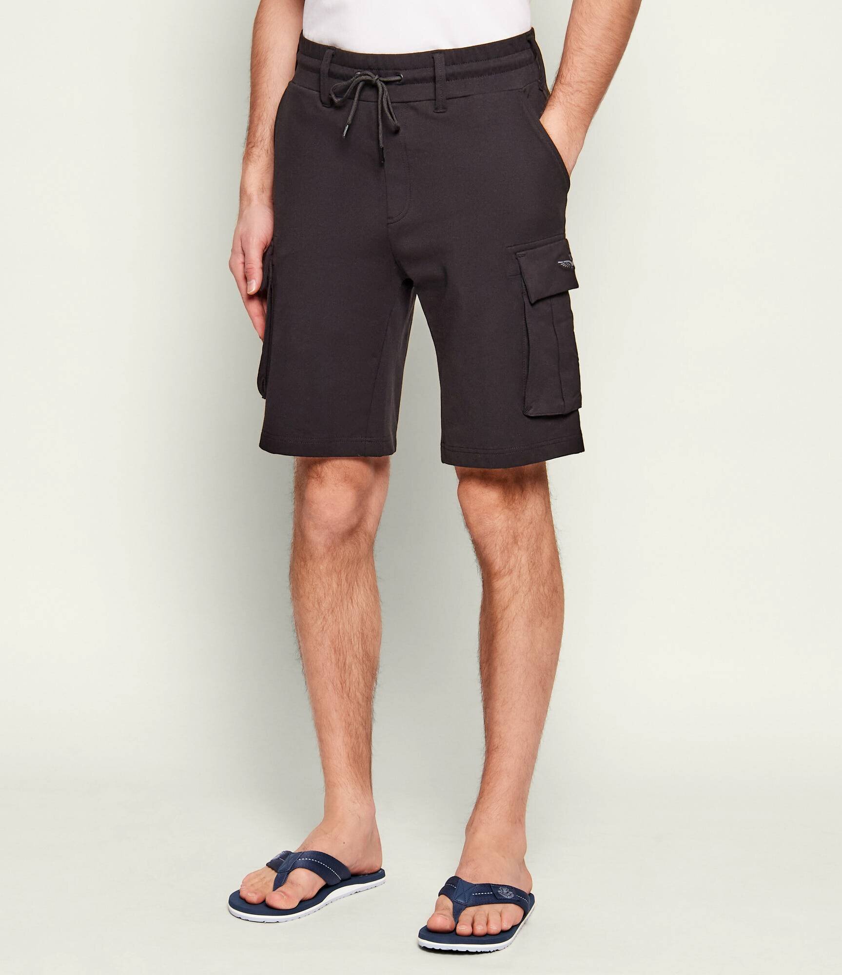 Aeronautica Militare Pantaloni scurți | regular fit
