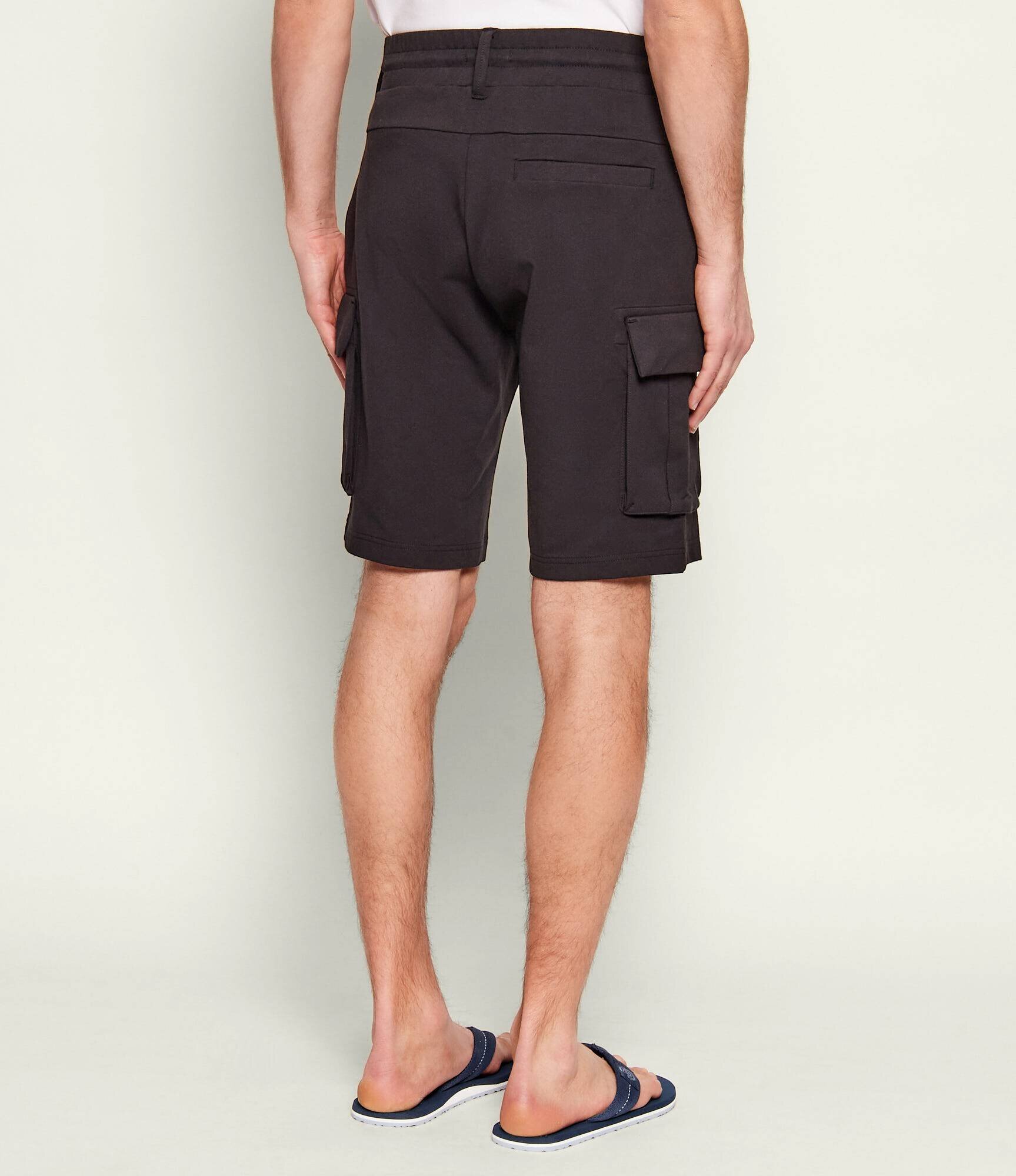 Aeronautica Militare Pantaloni scurți | regular fit