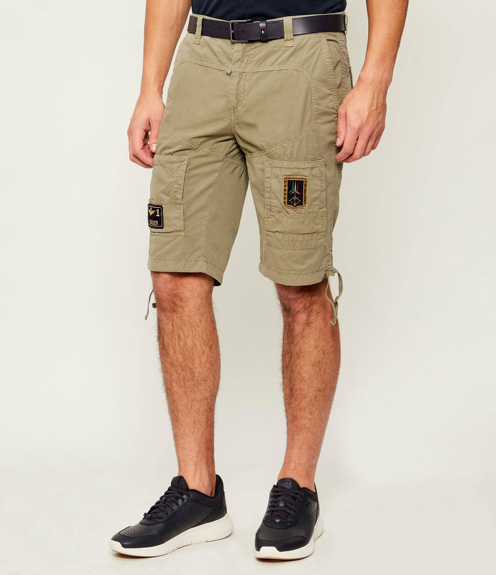 Aeronautica Militare Pantaloni scurți | regular fit