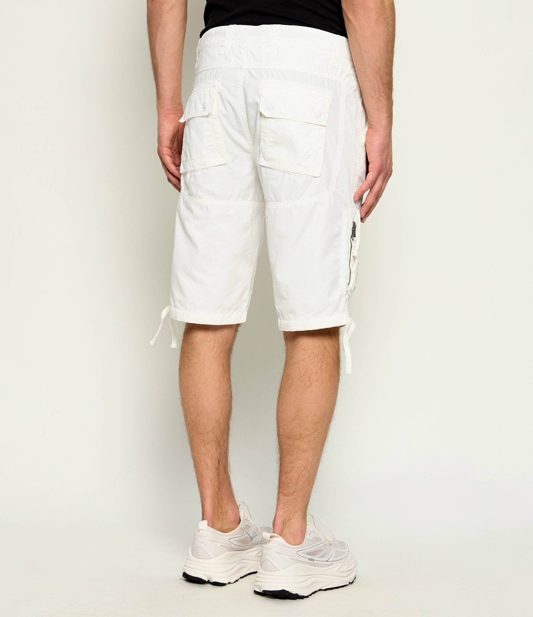 Aeronautica Militare Pantaloni scurți | regular fit