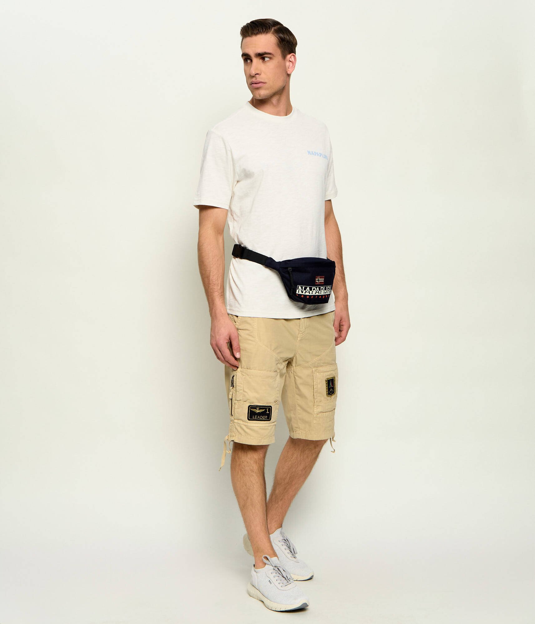 Aeronautica Militare Pantaloni scurți | regular fit