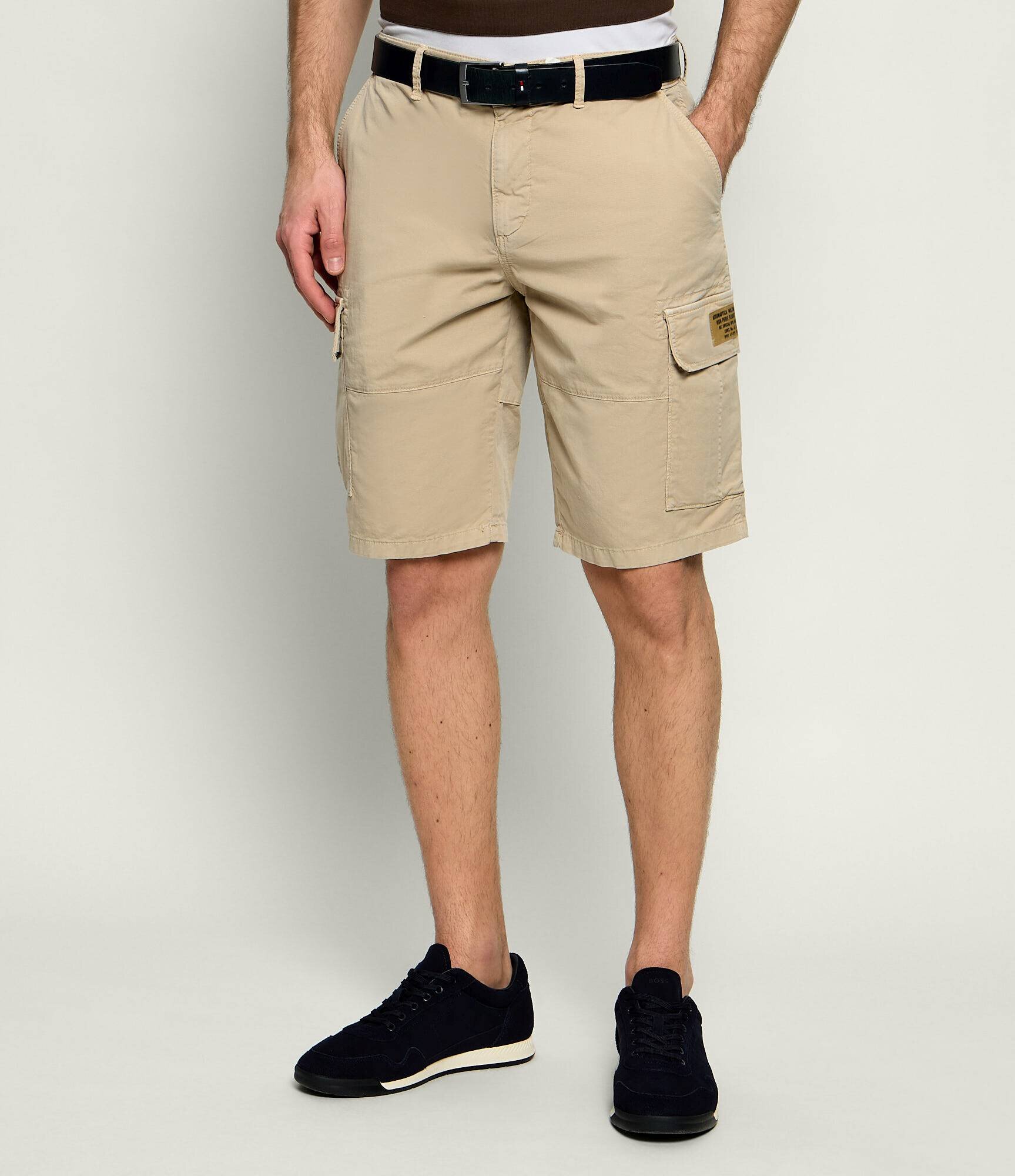 Aeronautica Militare Pantaloni scurți | regular fit