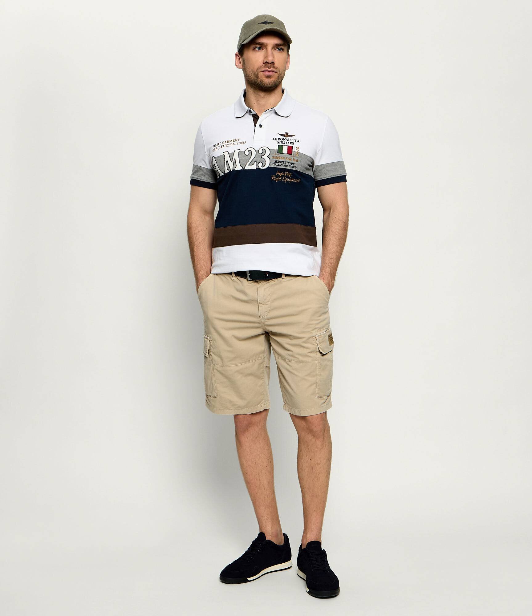 Aeronautica Militare Pantaloni scurți | regular fit