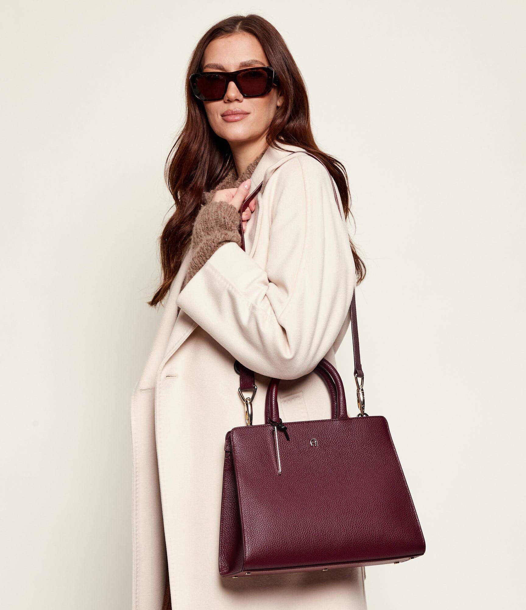 Aigner De piele cufăr Cybill