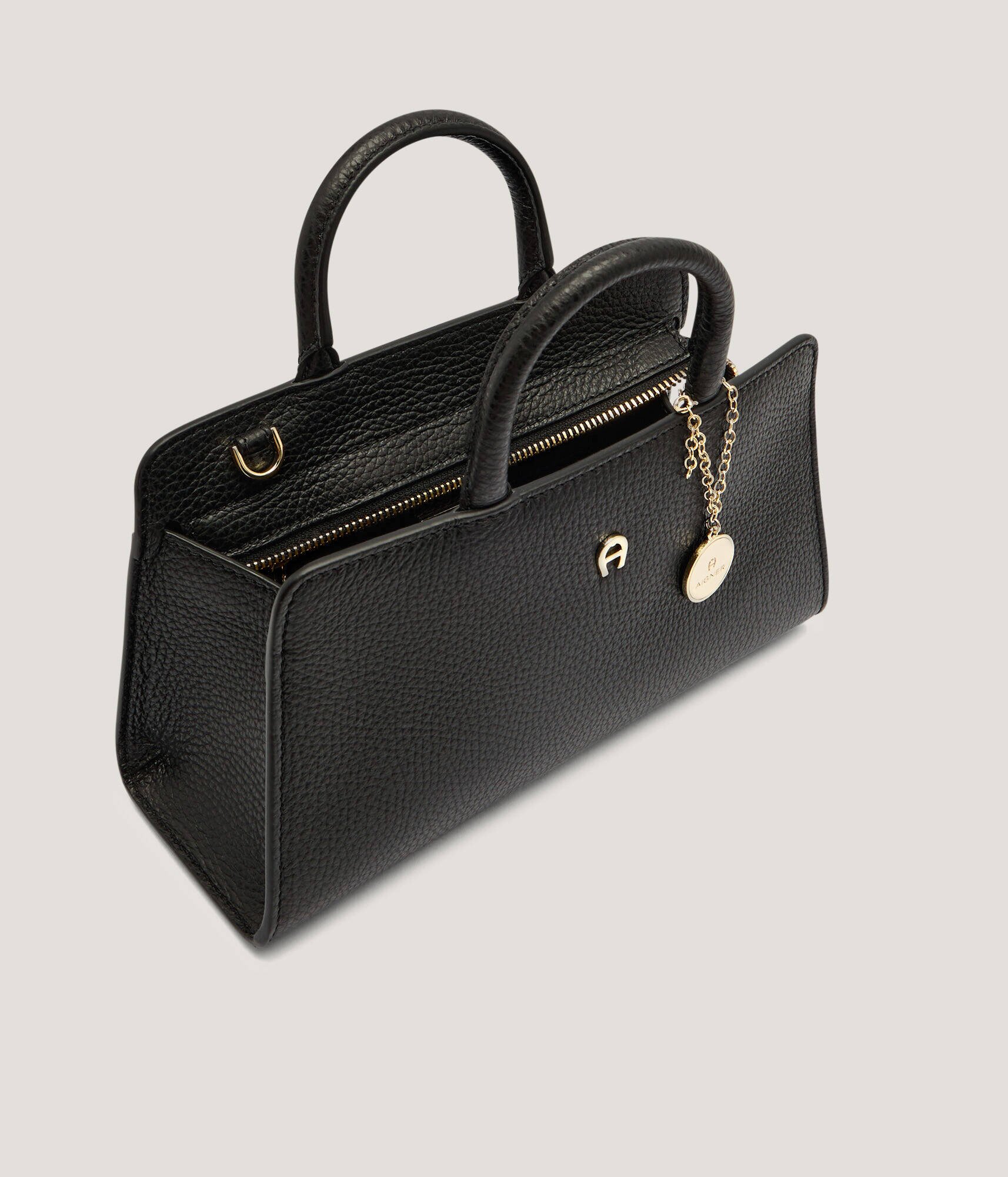 Aigner De piele cufăr Cybill S
