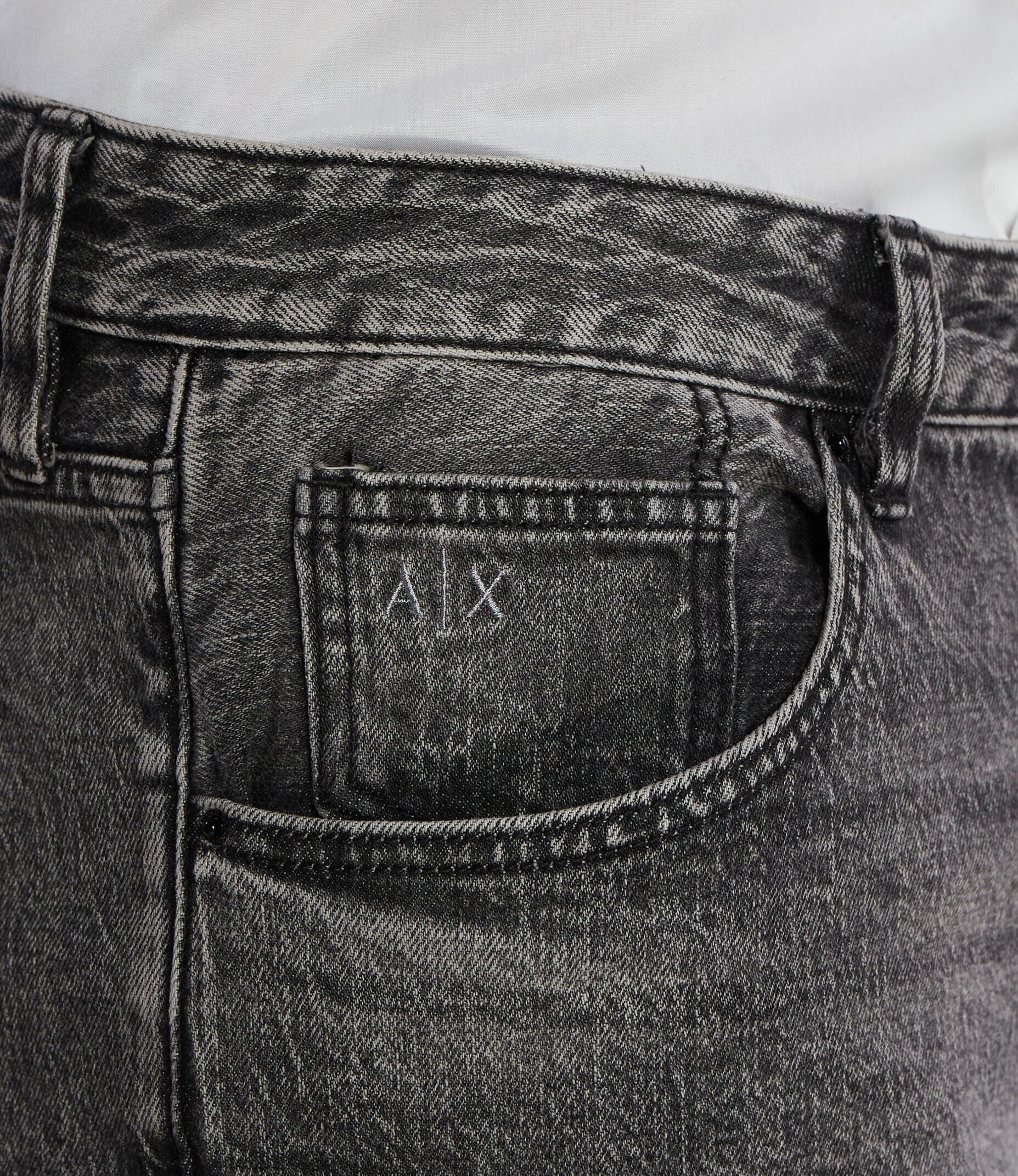 Armani Exchange Blugi j13 | Slim Fit