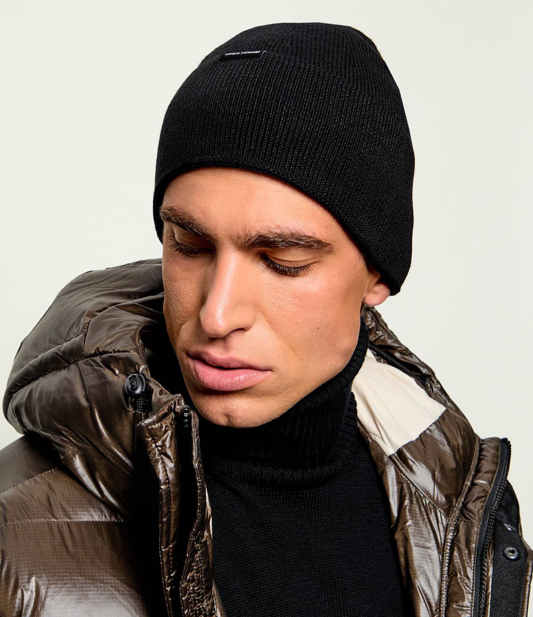 Armani Exchange Căciulă cu adaos de lână