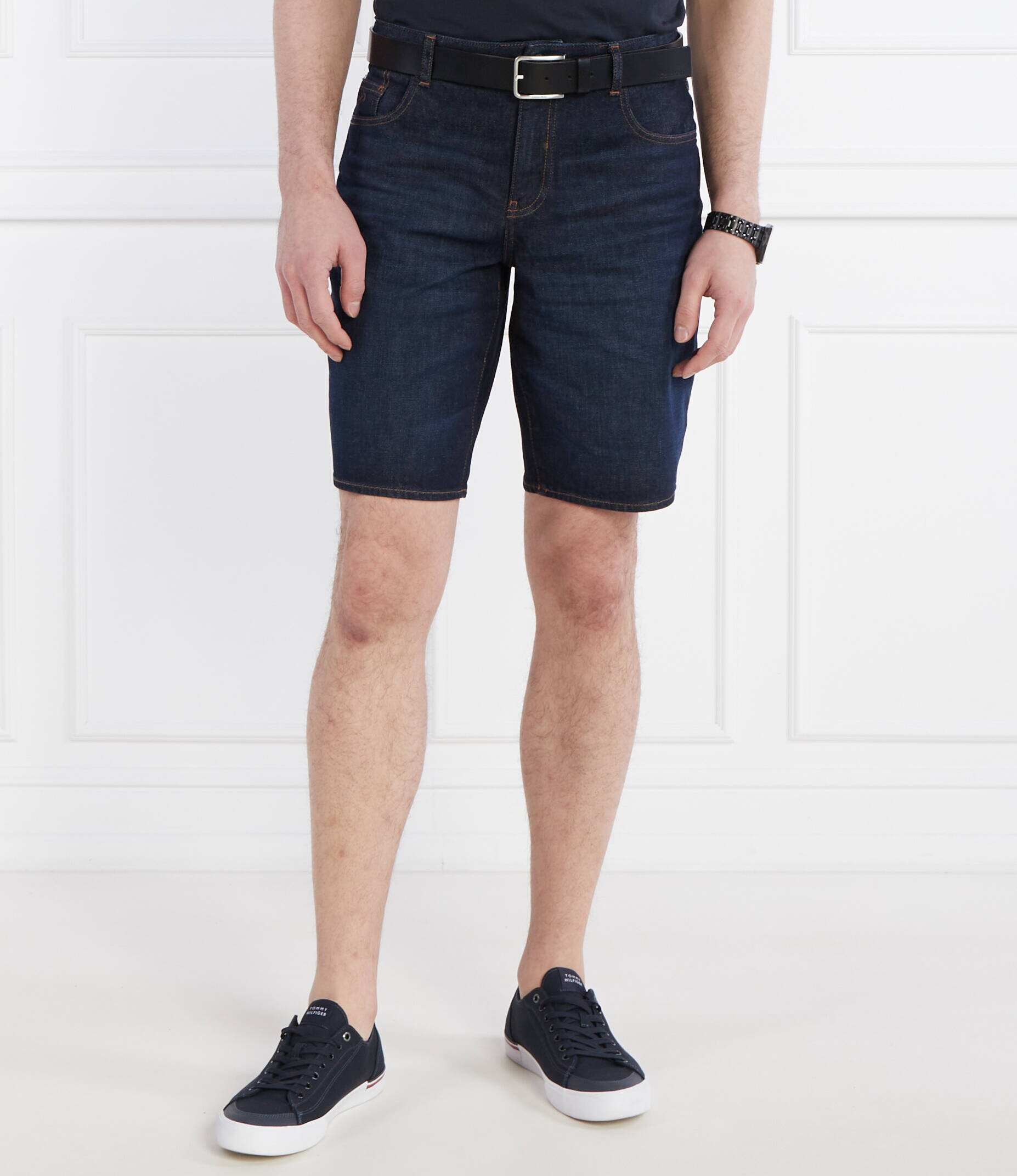 Armani Exchange De blugi pantaloni scurți BERMUDA 5 TASCHE | Regular Fit