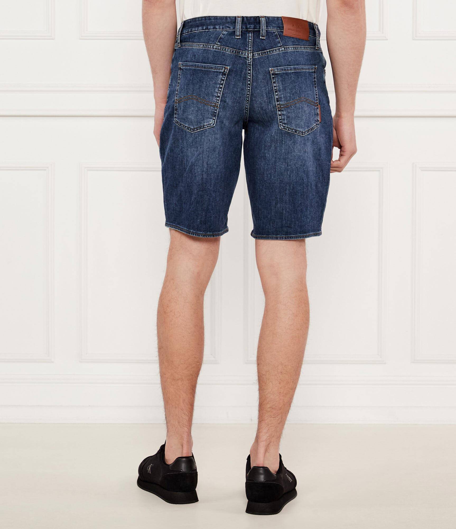 Armani Exchange De blugi pantaloni scurți J65 | Slim Fit
