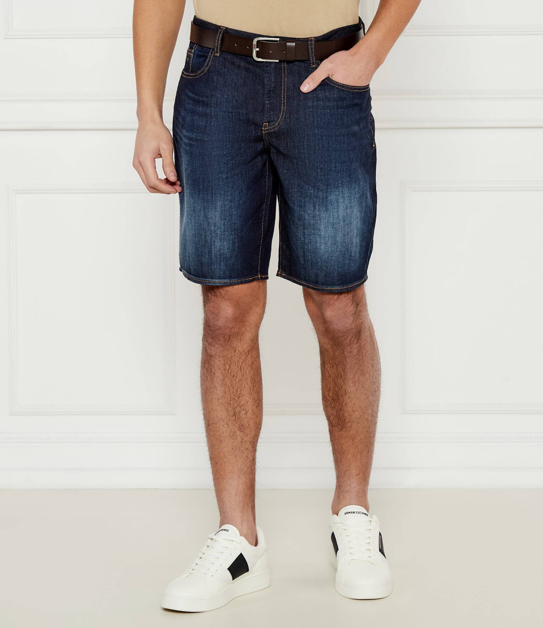 Armani Exchange De blugi pantaloni scurți J65 | Slim Fit