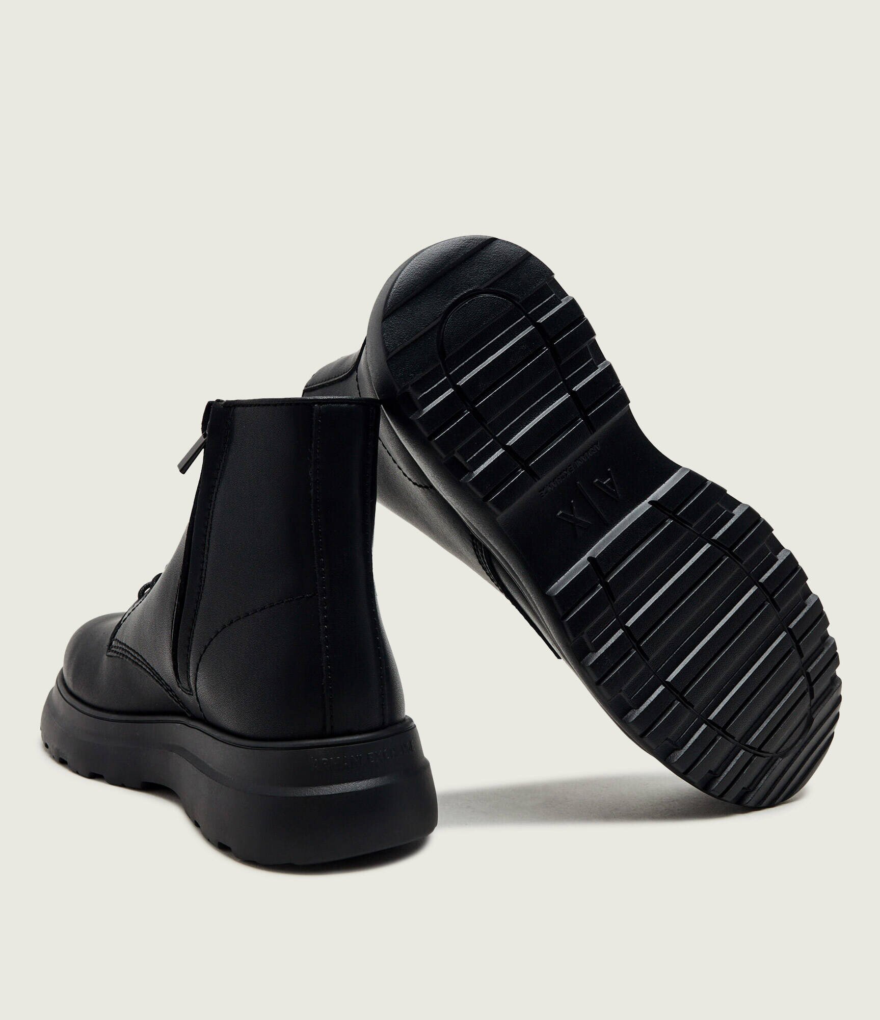 Armani Exchange De piele încălțăminte înaltă