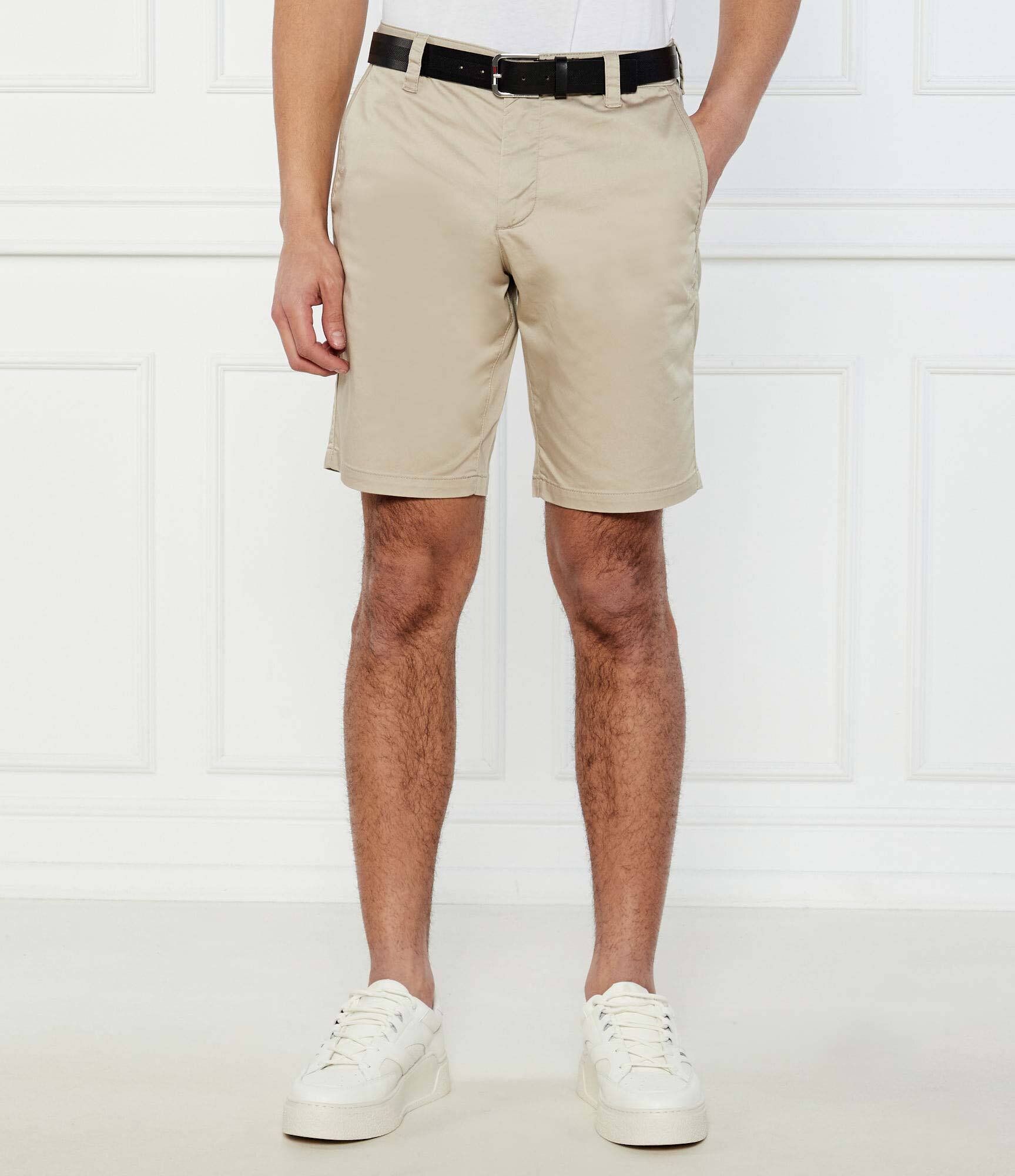 Armani Exchange Pantaloni scurți chino | Slim Fit