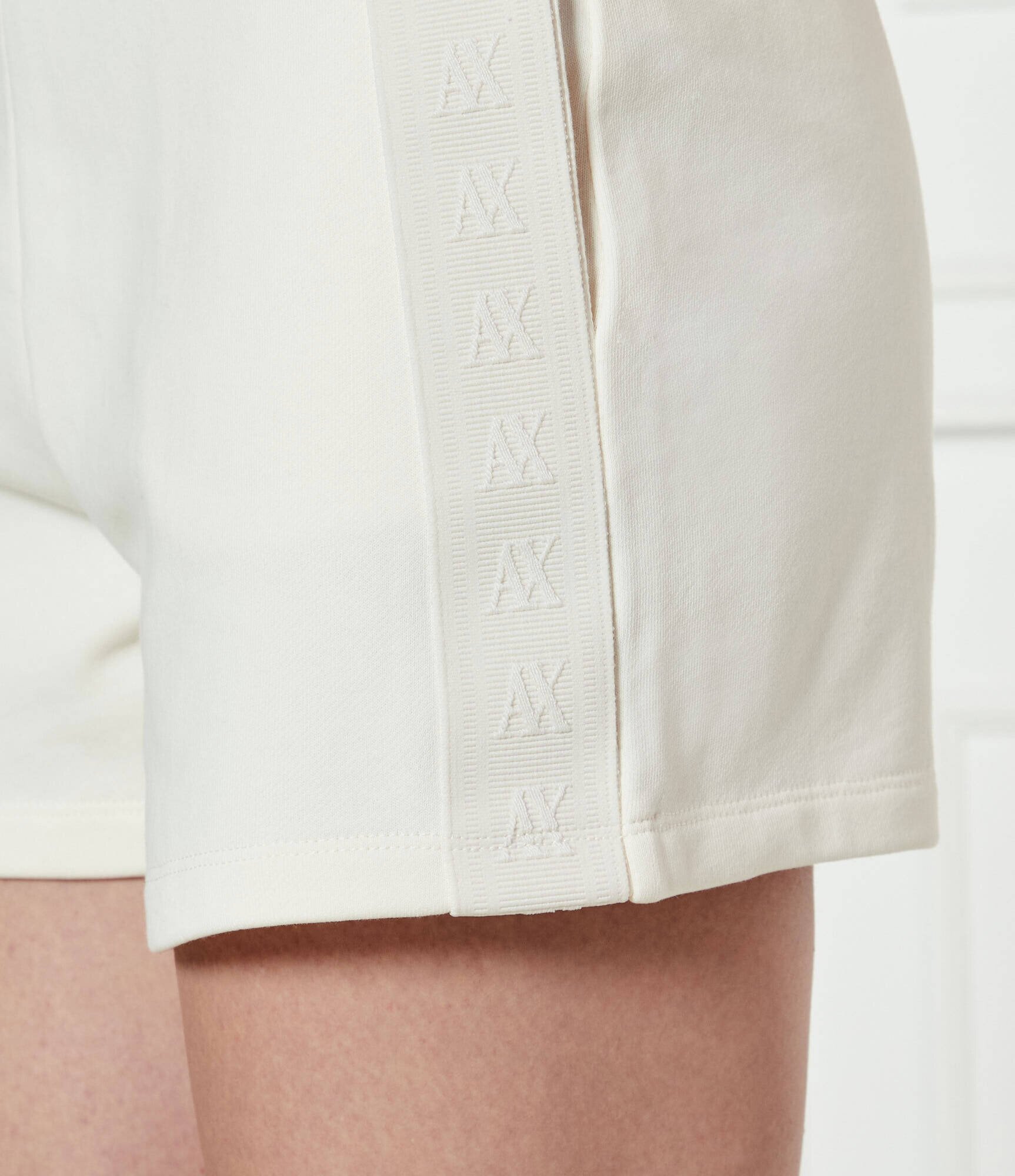 Armani Exchange Pantaloni scurți | Regular Fit
