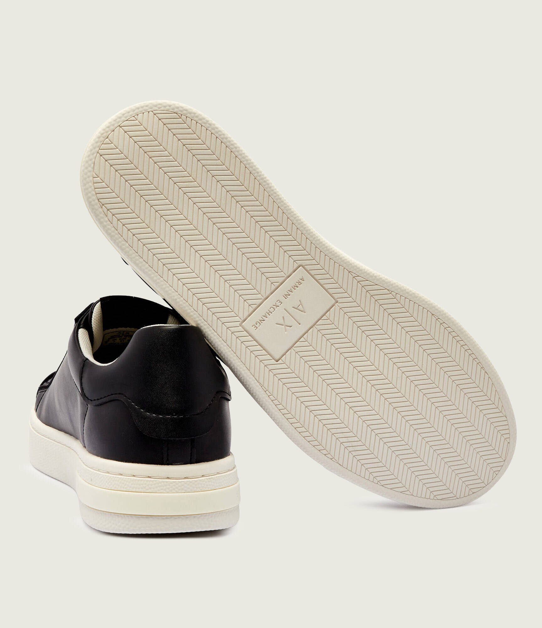 Armani Exchange Sneakers