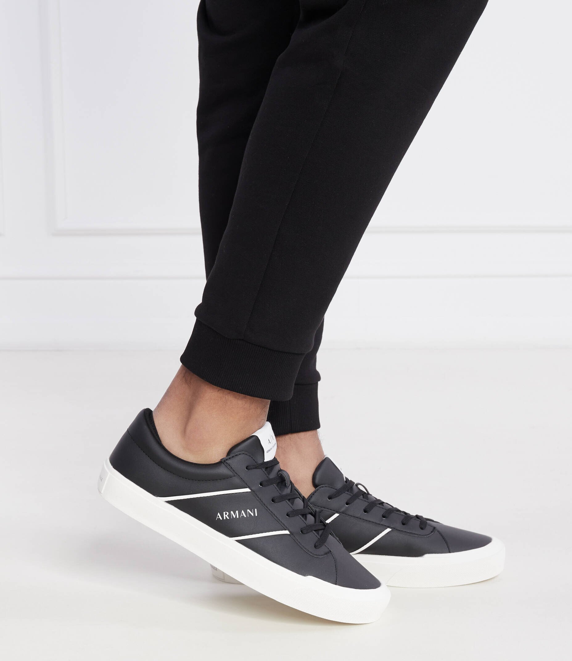 Armani Exchange Sneakers