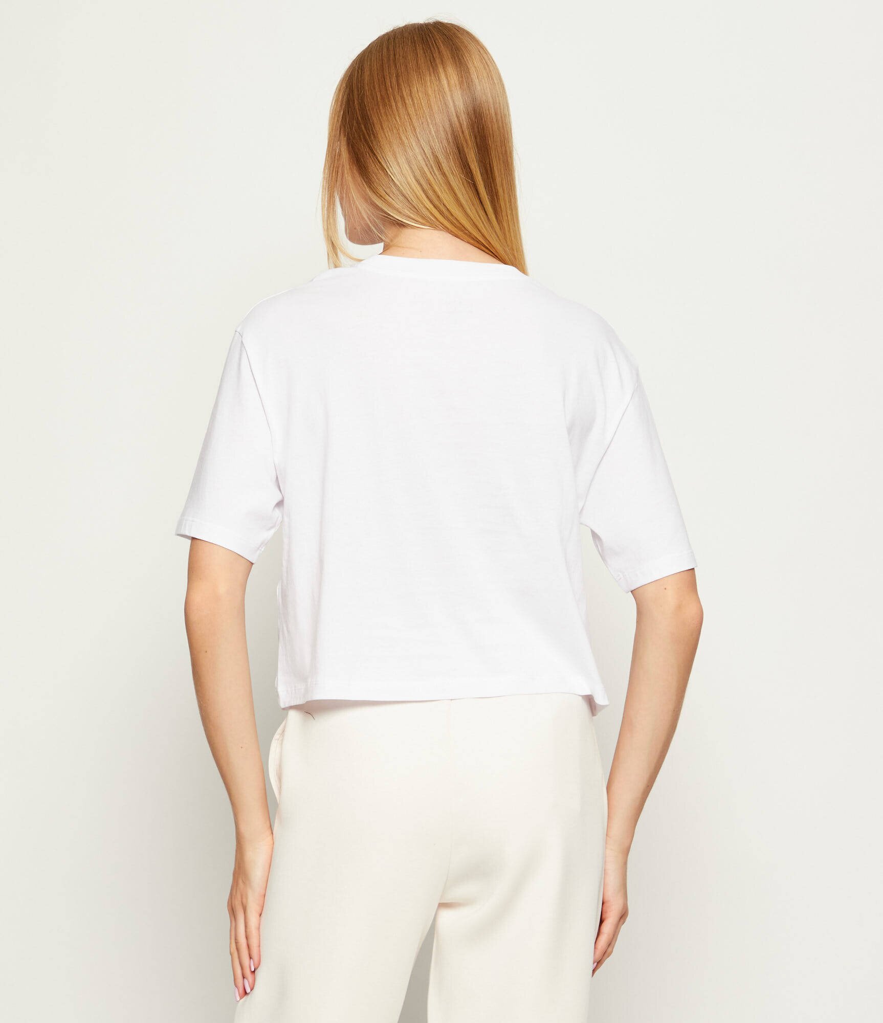 Armani Exchange Tricou | Cropped Fit