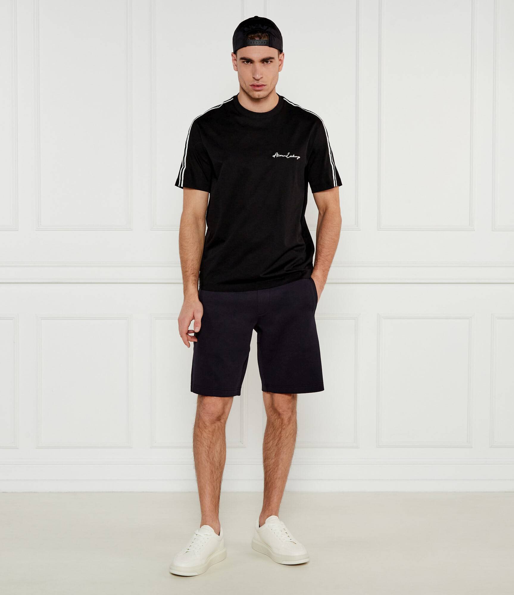 Armani Exchange Tricou | Loose fit