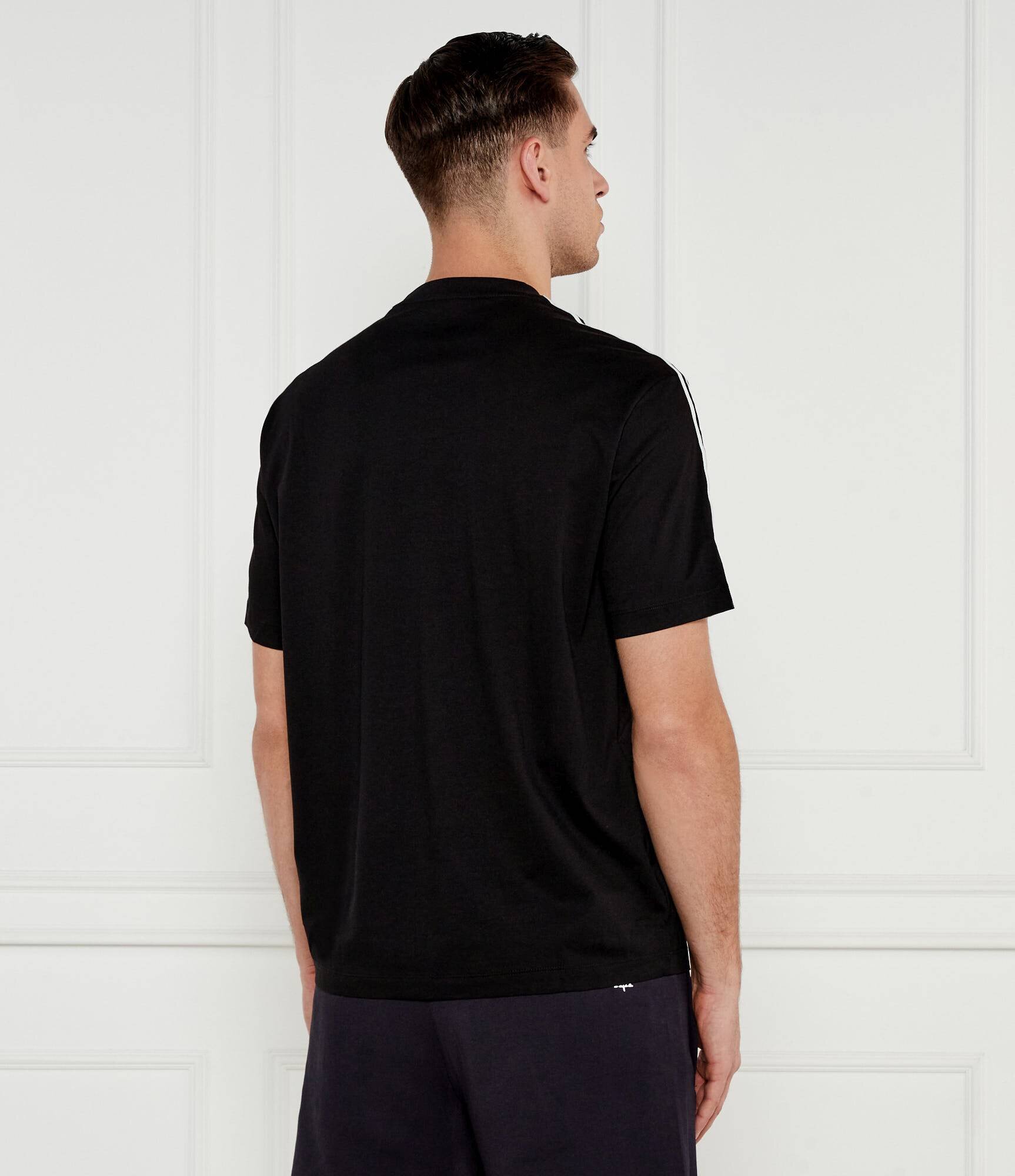 Armani Exchange Tricou | Loose fit