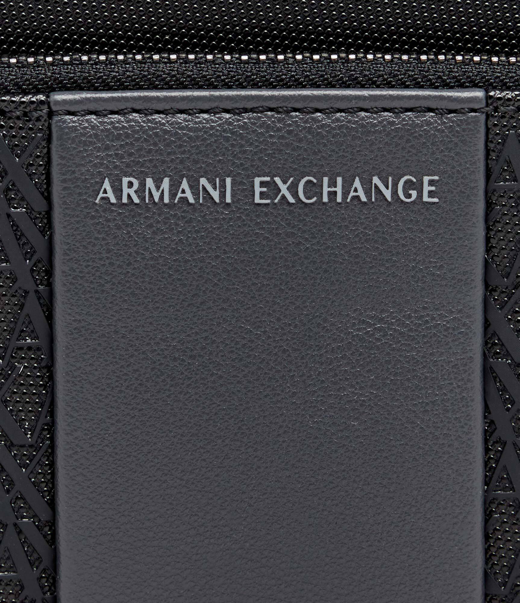 Armani Exchange Trusă pentru cosmetice
