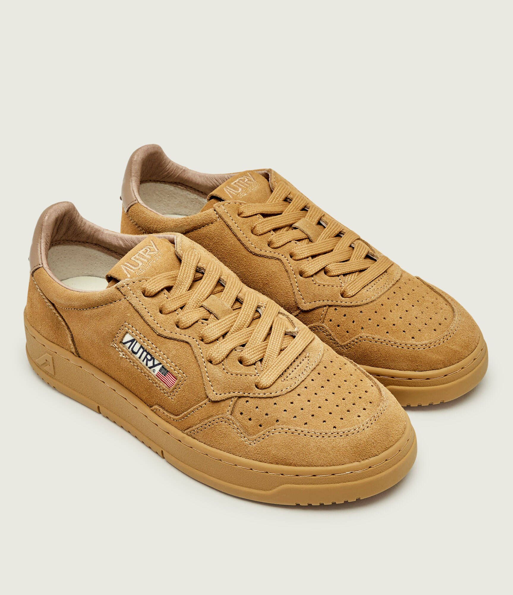 AUTRY Sneakers Medalist Low | piele întoarsă