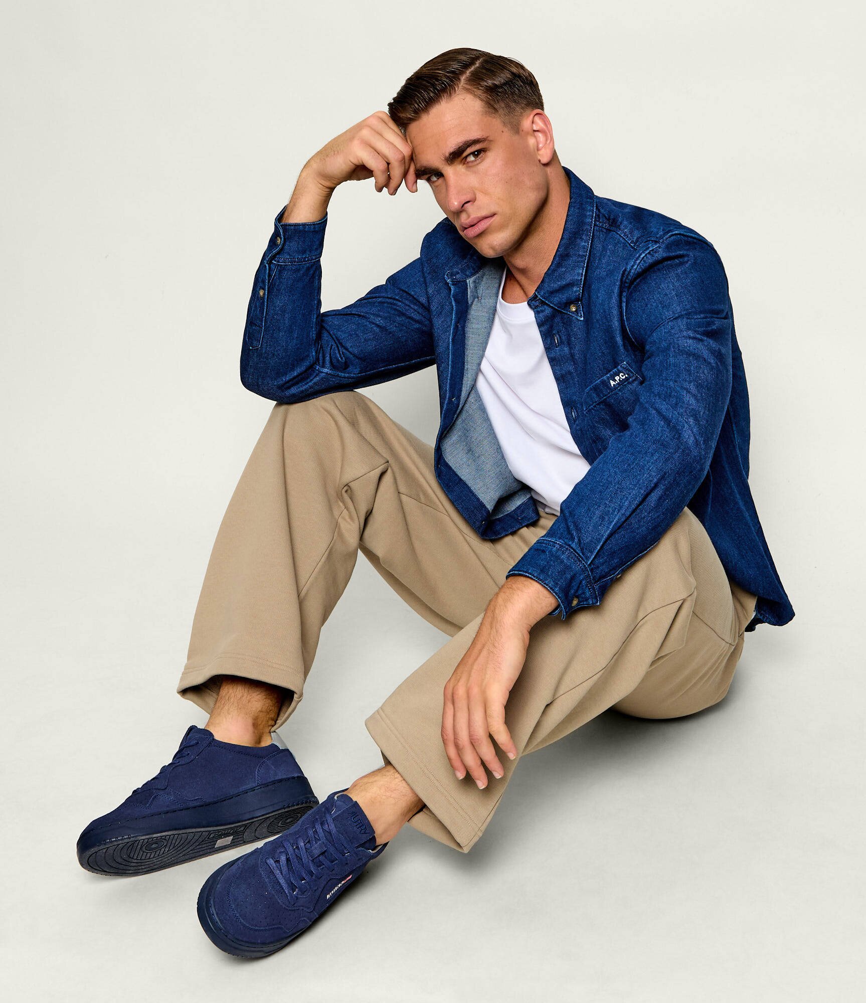 AUTRY Sneakers Medalist Low | piele întoarsă