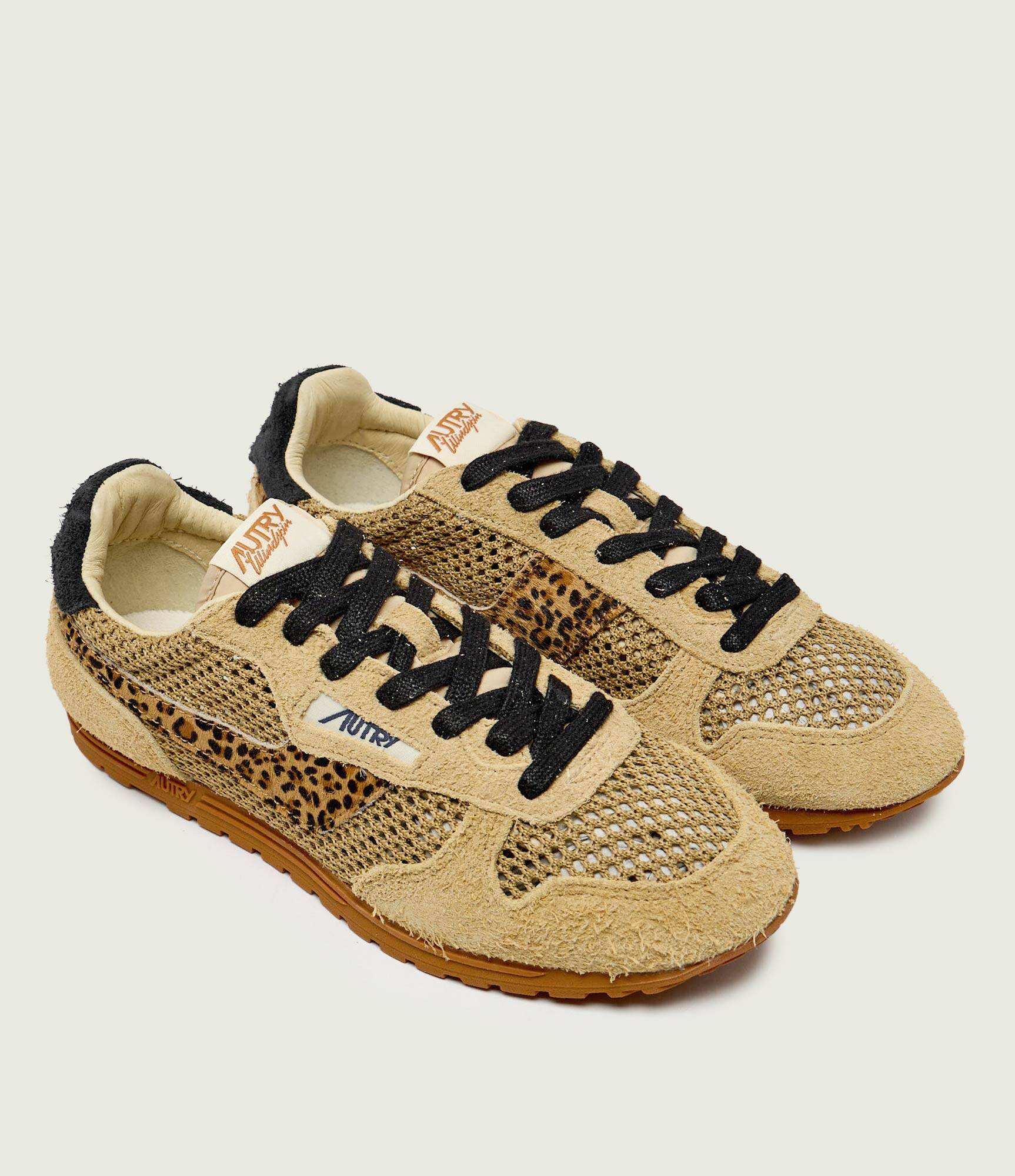 AUTRY Sneakers Windspin Low | piele întoarsă