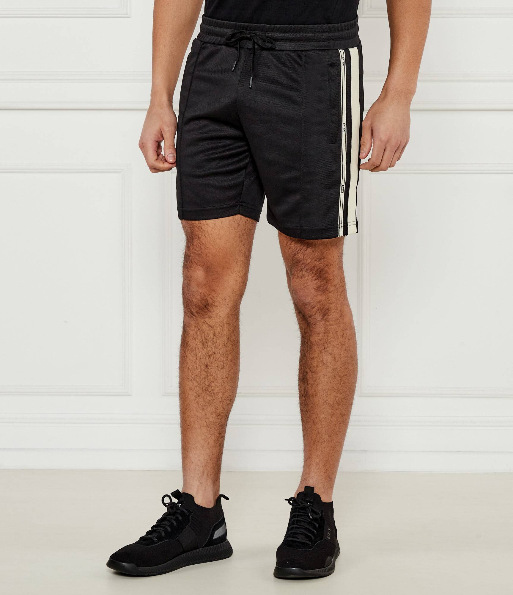 BALR. Pantaloni scurți | regular fit
