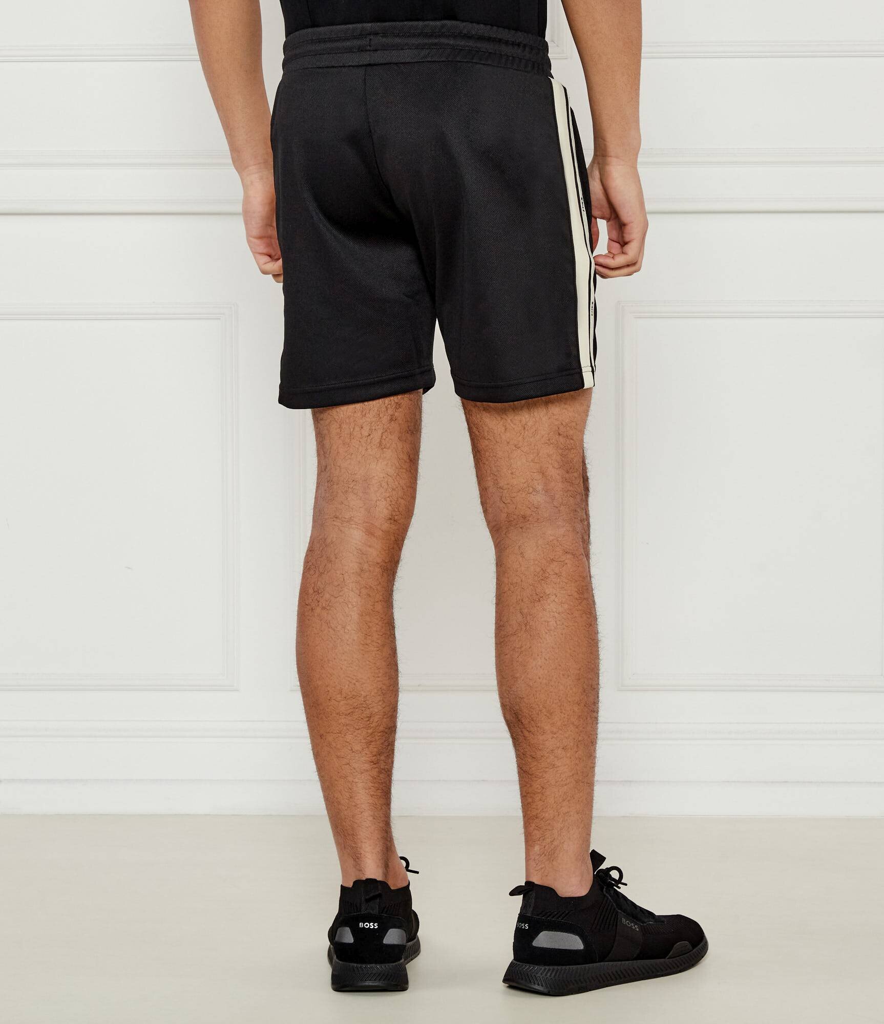 BALR. Pantaloni scurți | regular fit