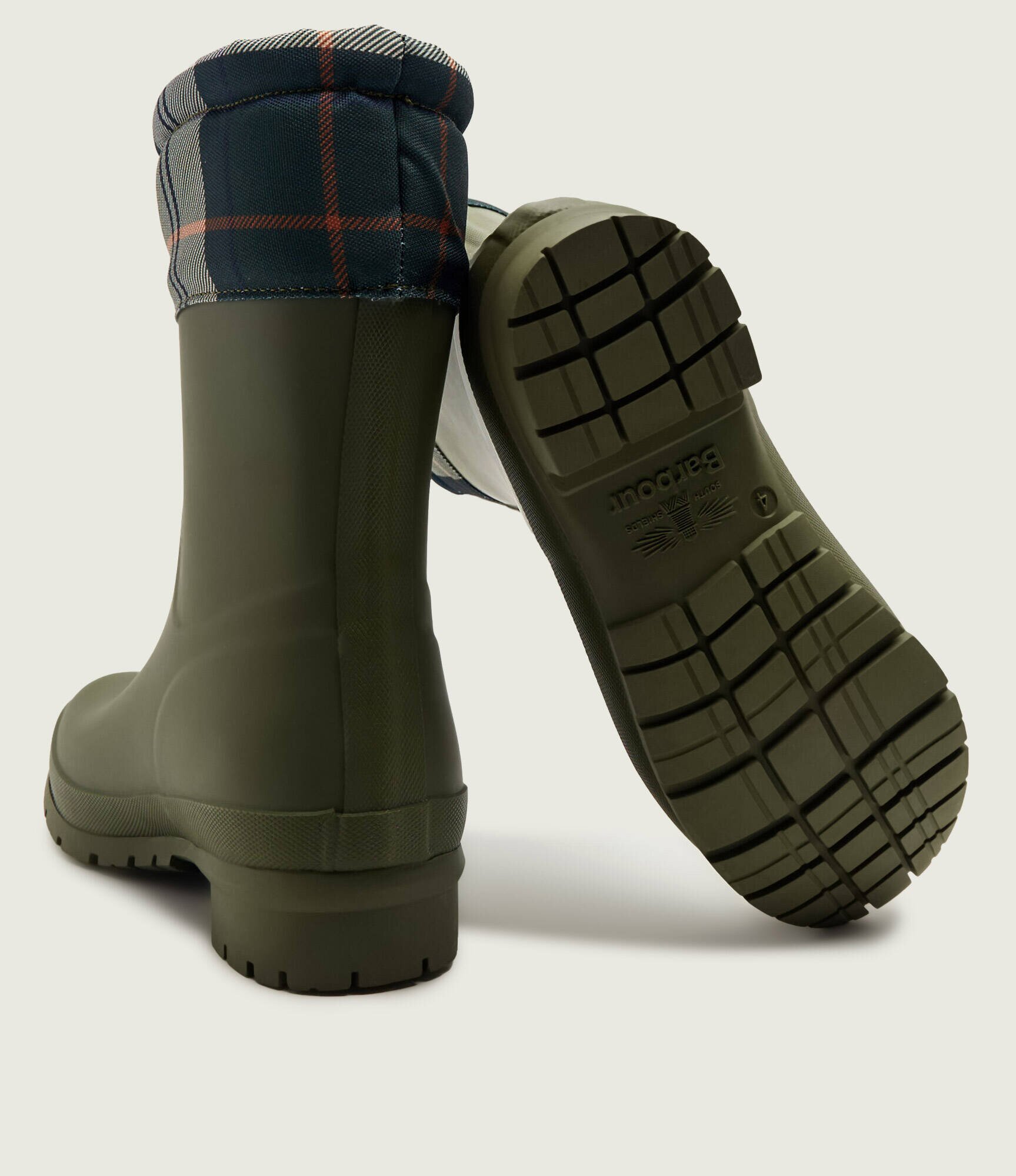 Barbour Caloși Mowbray