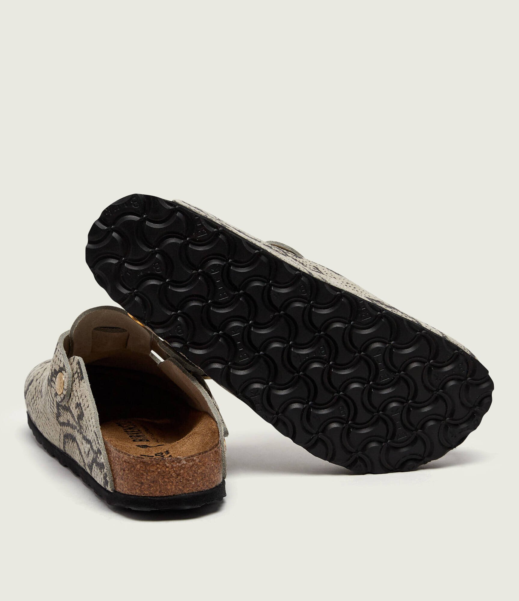 Birkenstock Mules (încălțăminte) Boston Rivet Logo | piele întoarsă | narrow fit
