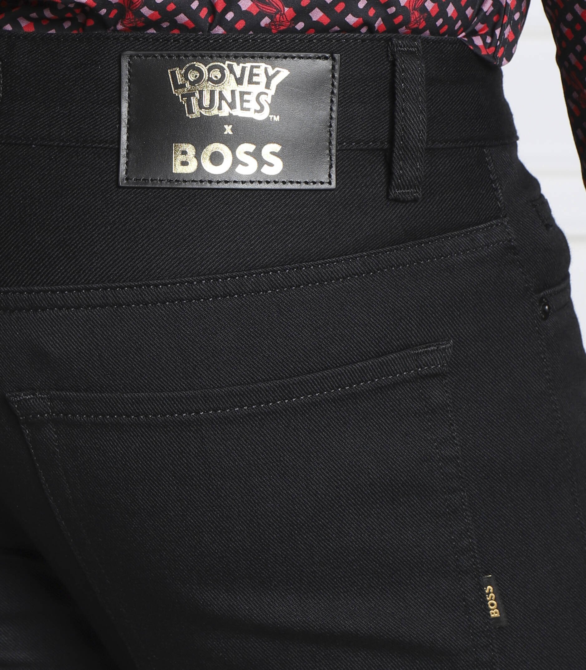 BOSS Black Blugi BOSS X LOONEY TUNES Delaware | Slim Fit cu adaos de cașmir
