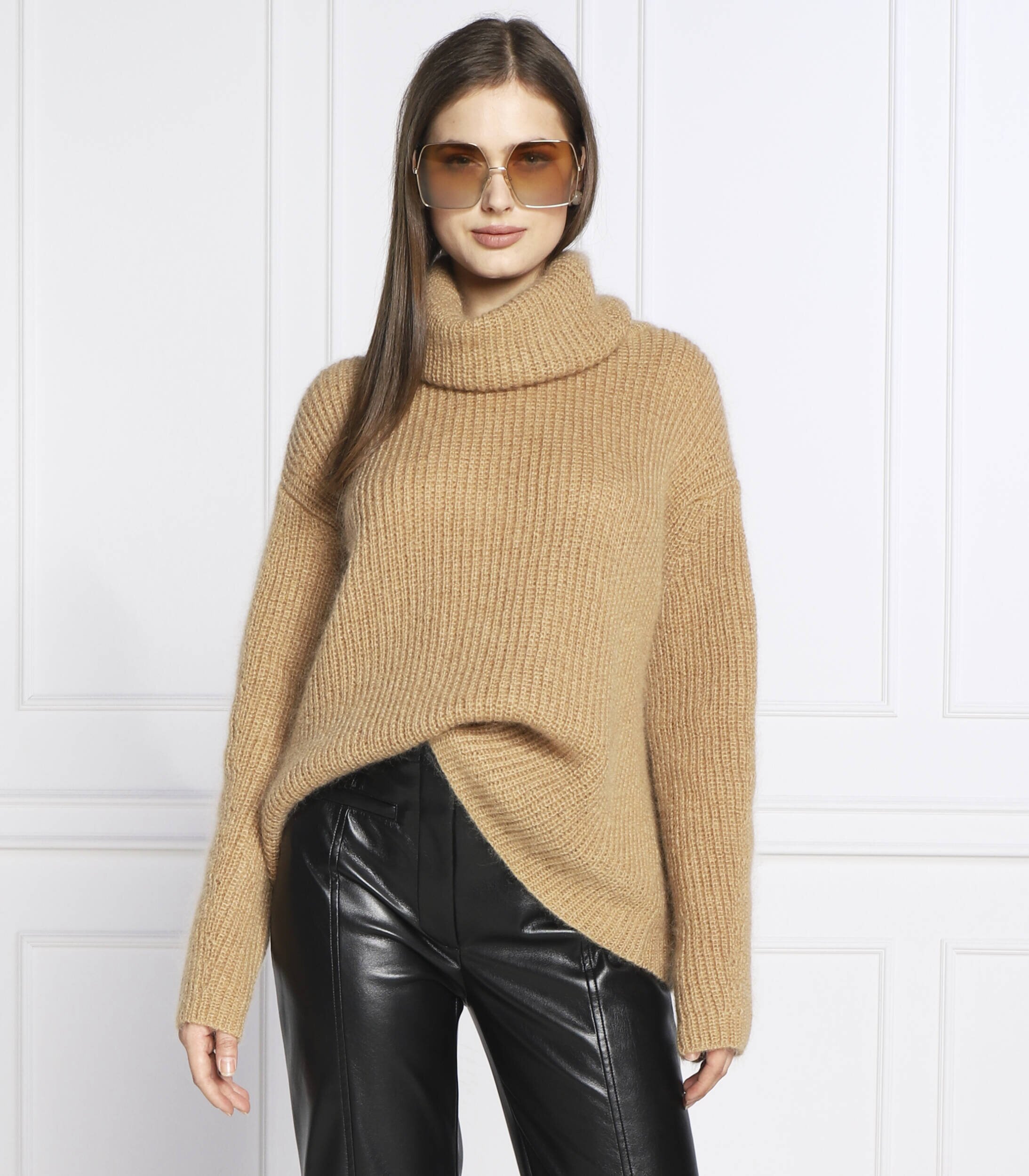 BOSS Black de lână maletă filita | oversize fit